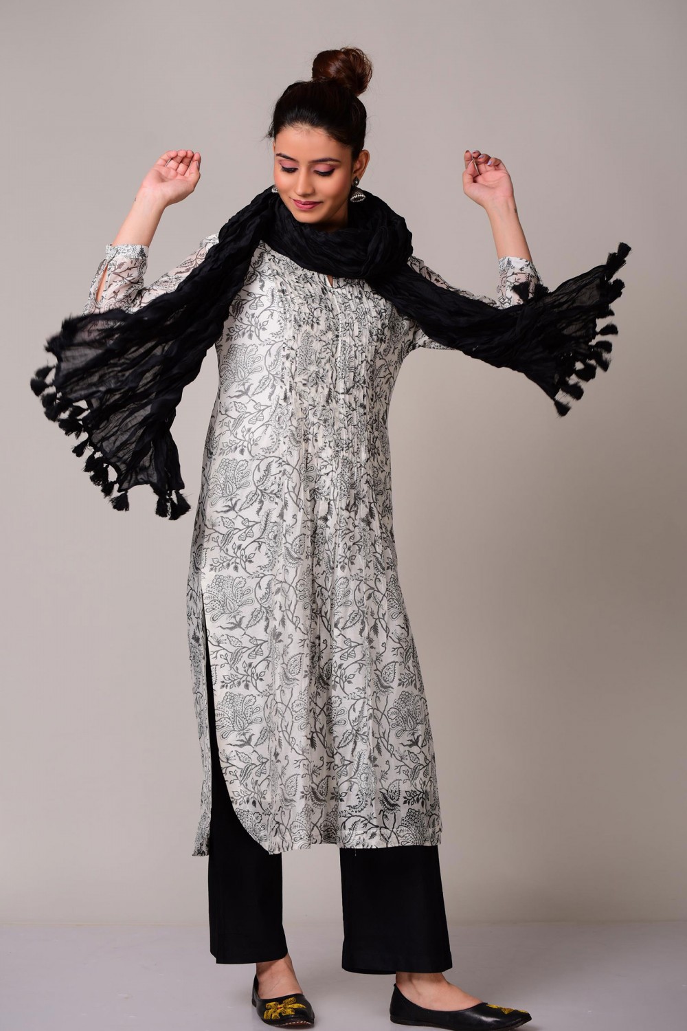 Gulfam Jaal Chanderi Kurta