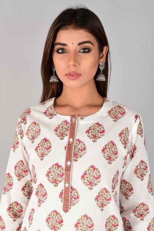 Gulfiza Mull Kurta
